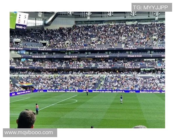 突发！凯恩宣布将离队，球迷不舍告别