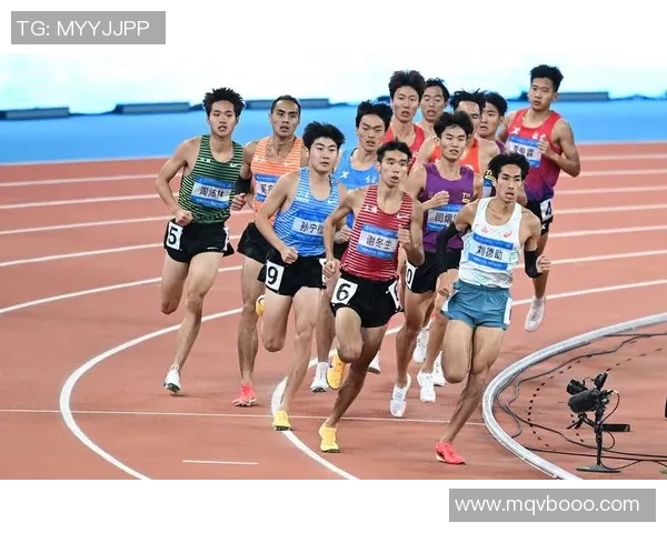 奥运会田径长跑运动员赛前赛中赛后状态全程追踪与表现分析